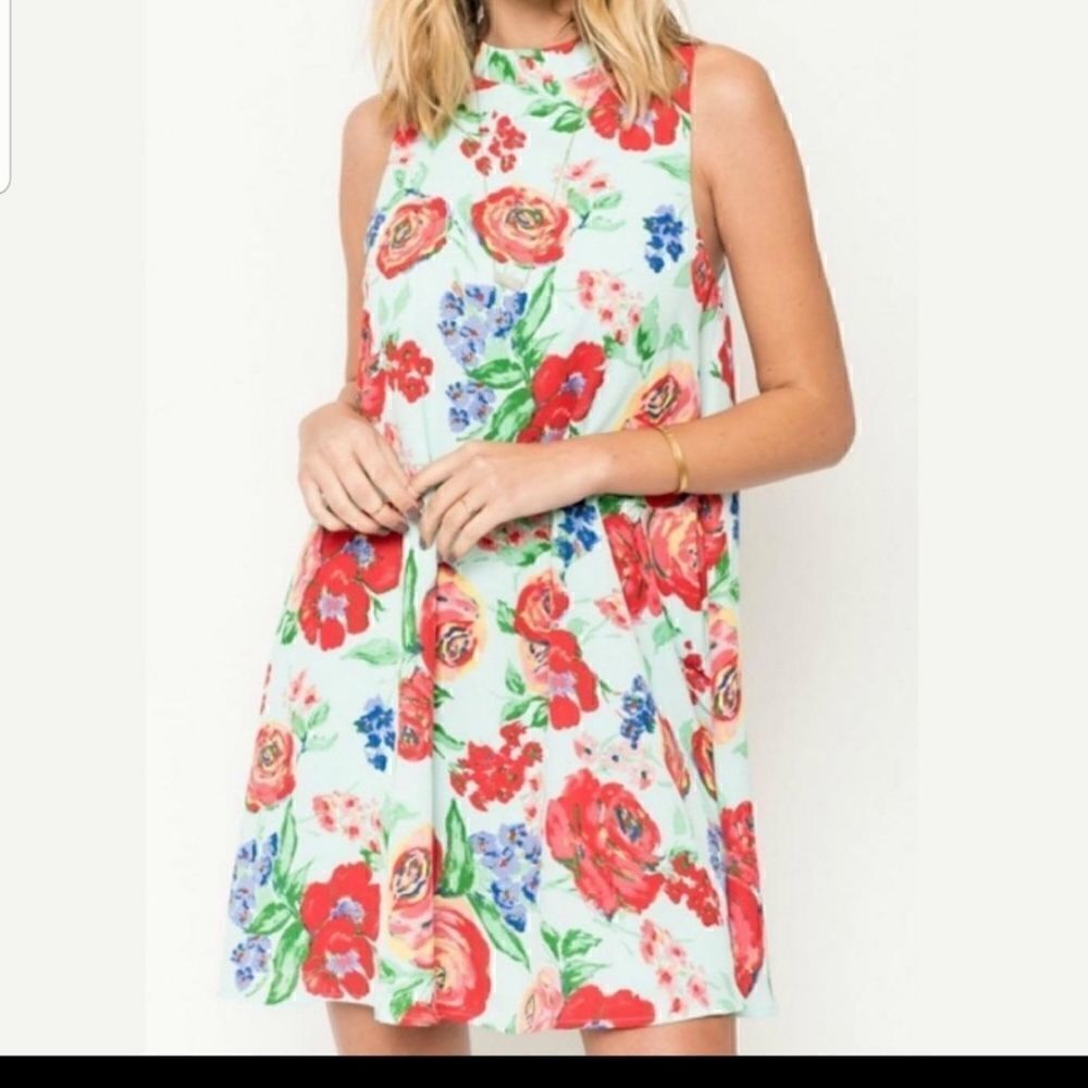 Everly Women's Floral Swing Dress Sz Medium